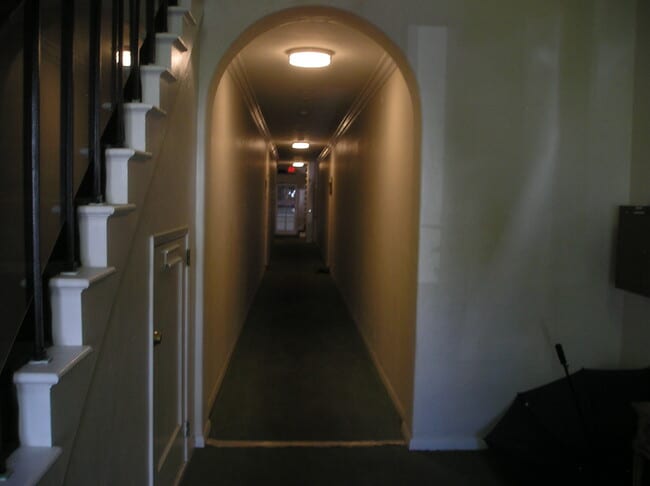 Building Photo - 229 S Tower Dr