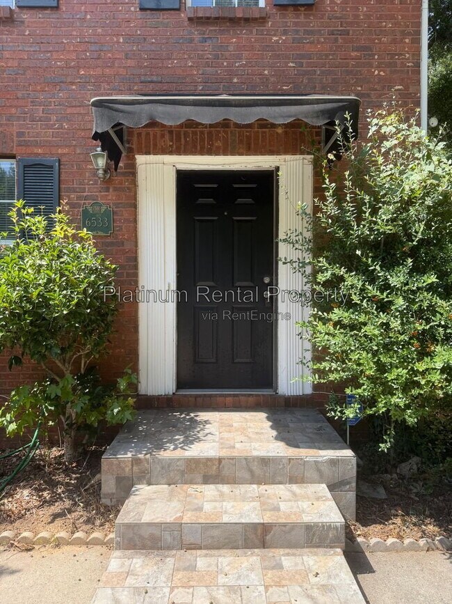 Foto del edificio - 6533 Meadow Rue Dr