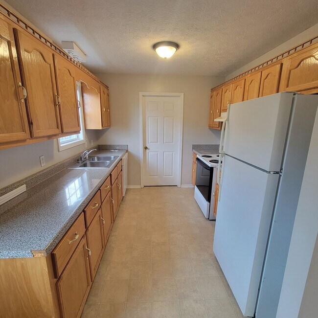 Foto del edificio - 3/2 Single Family Home- Cookeville, TN