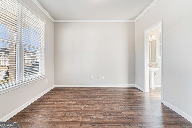 Building Photo - 2349 Hanover Woods Rd