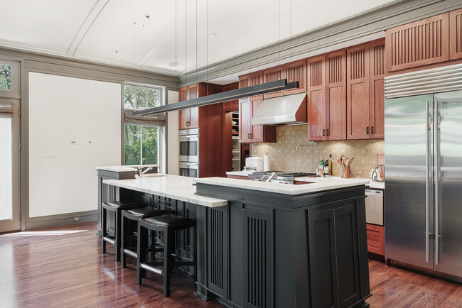 Building Photo - 1212 Dryden Pl
