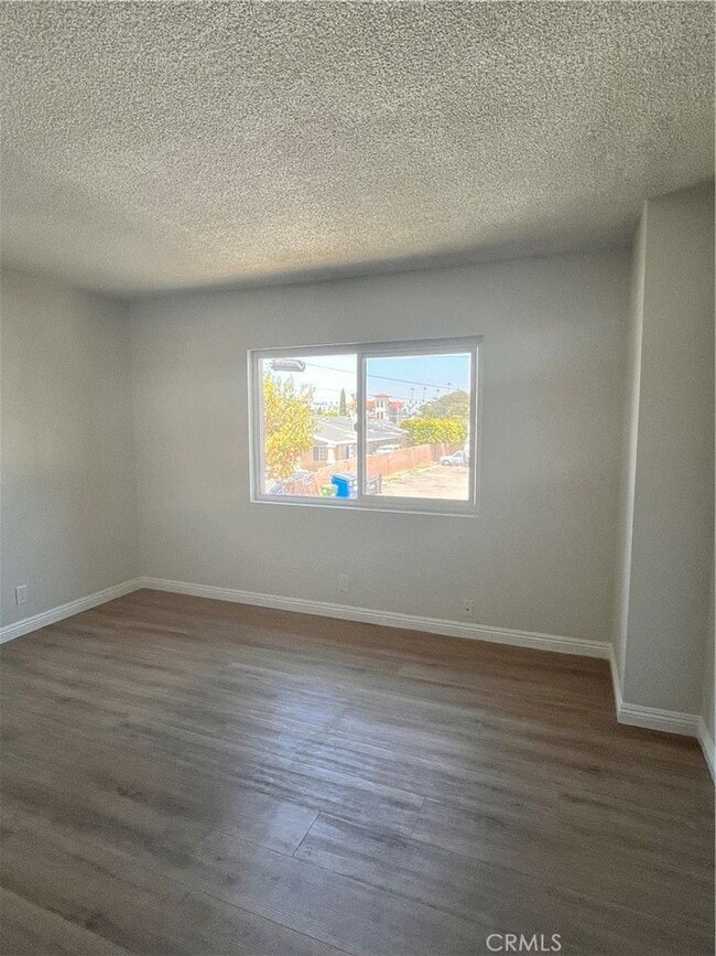 Building Photo - 703 W Anaheim St