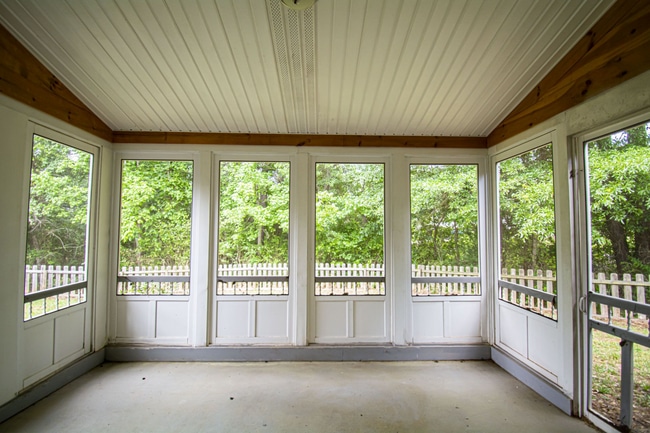 Building Photo - Gorgeous 3 bedroom 2 bath ranch style home...