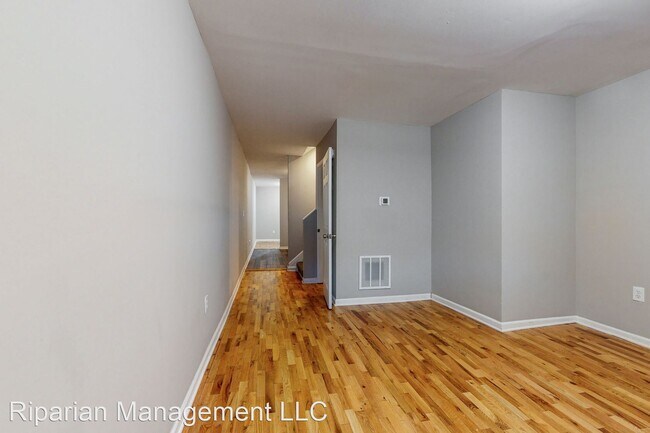 Building Photo - 3 br, 1 bath House - 408 East 21st Street