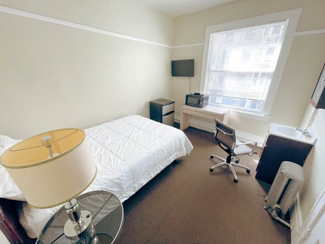 Photo - 700 Jones St Apartment