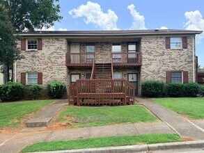 Building Photo - 6209 Friar Tuck Dr NW