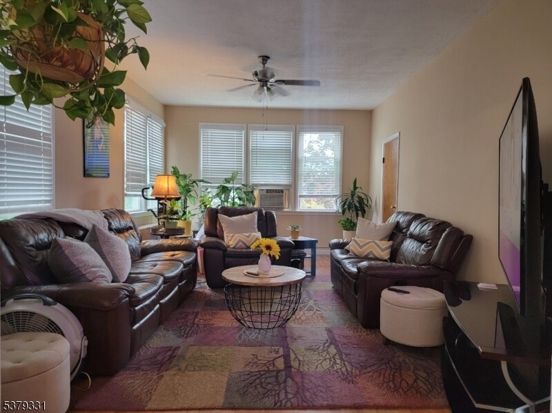 Primary Photo - 138 Union Ave