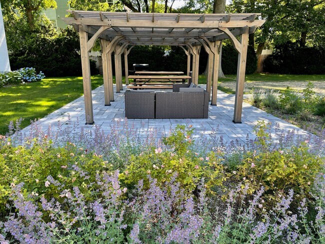 Foto del edificio - Sherwood Square