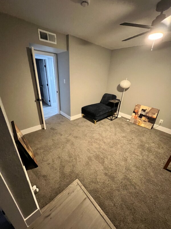 Foto del edificio - 2813 Kings Way