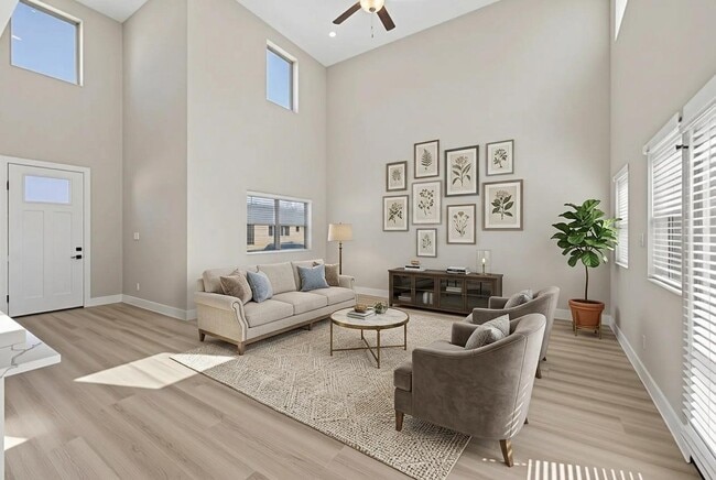 Building Photo - 20019 Venetto St