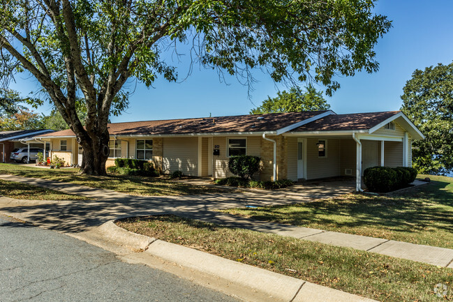 Building Photo - Little Rock Family Housing