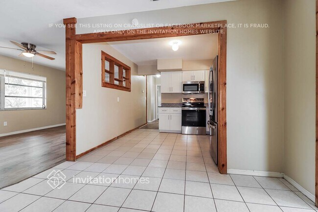 Foto del edificio - 8924 110th Ln N