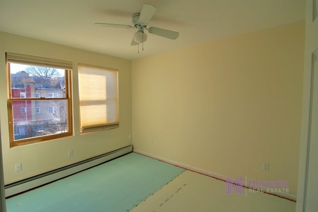 Building Photo - 21-23-23 23rd St