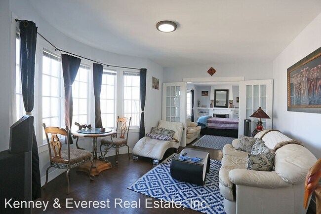 Building Photo - 3 br, 1 bath House - 2027 18th Street