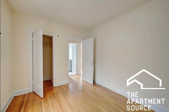 Foto del edificio - 2716 N Spaulding Ave