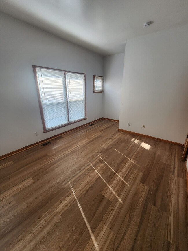 Foto del edificio - 1209 N 11th St