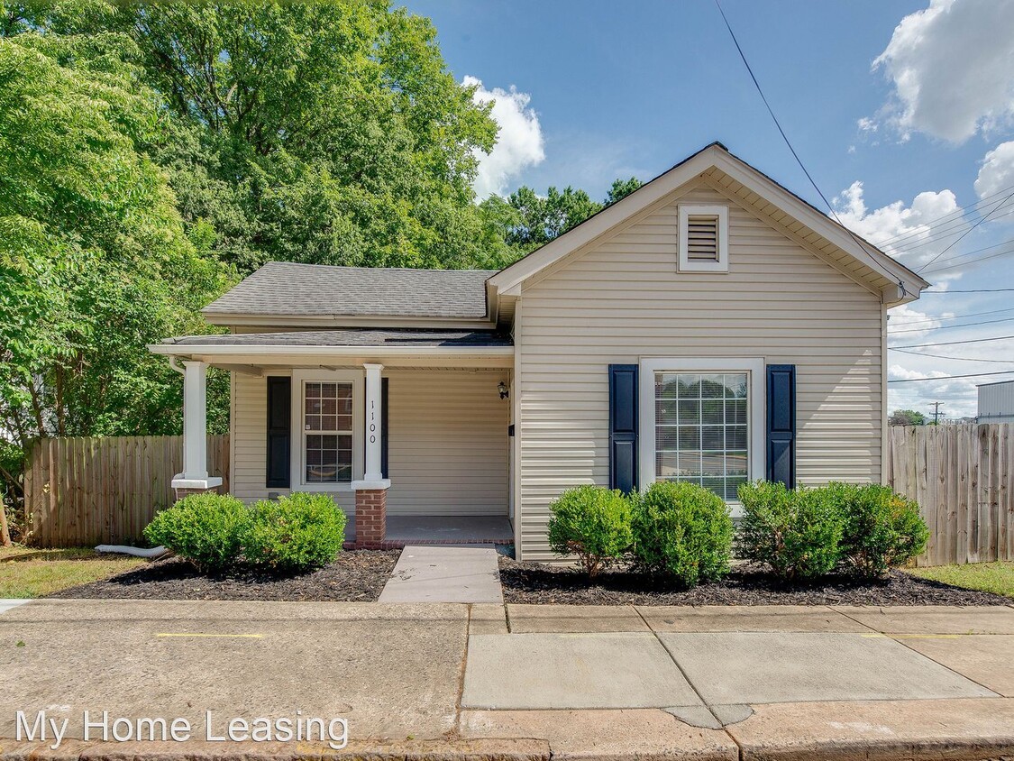 Primary Photo - 2 br, 2 bath House - 1100 Pegram Street