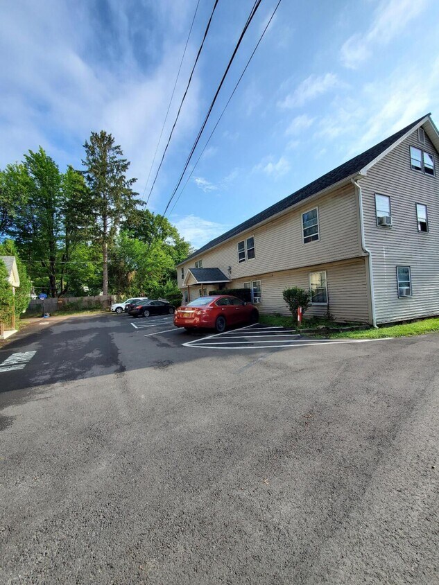 Foto del edificio - 3 AHERN