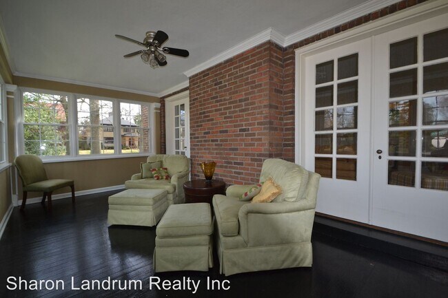 Building Photo - 3 br, 4 bath House - 2145 Woodford Place