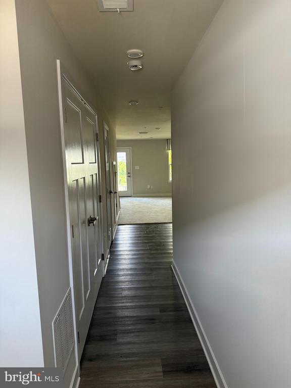 Foto del edificio - 7845 Blackbriar Wy