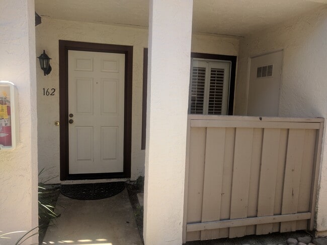 Front Door - 4065 Porte La Paz