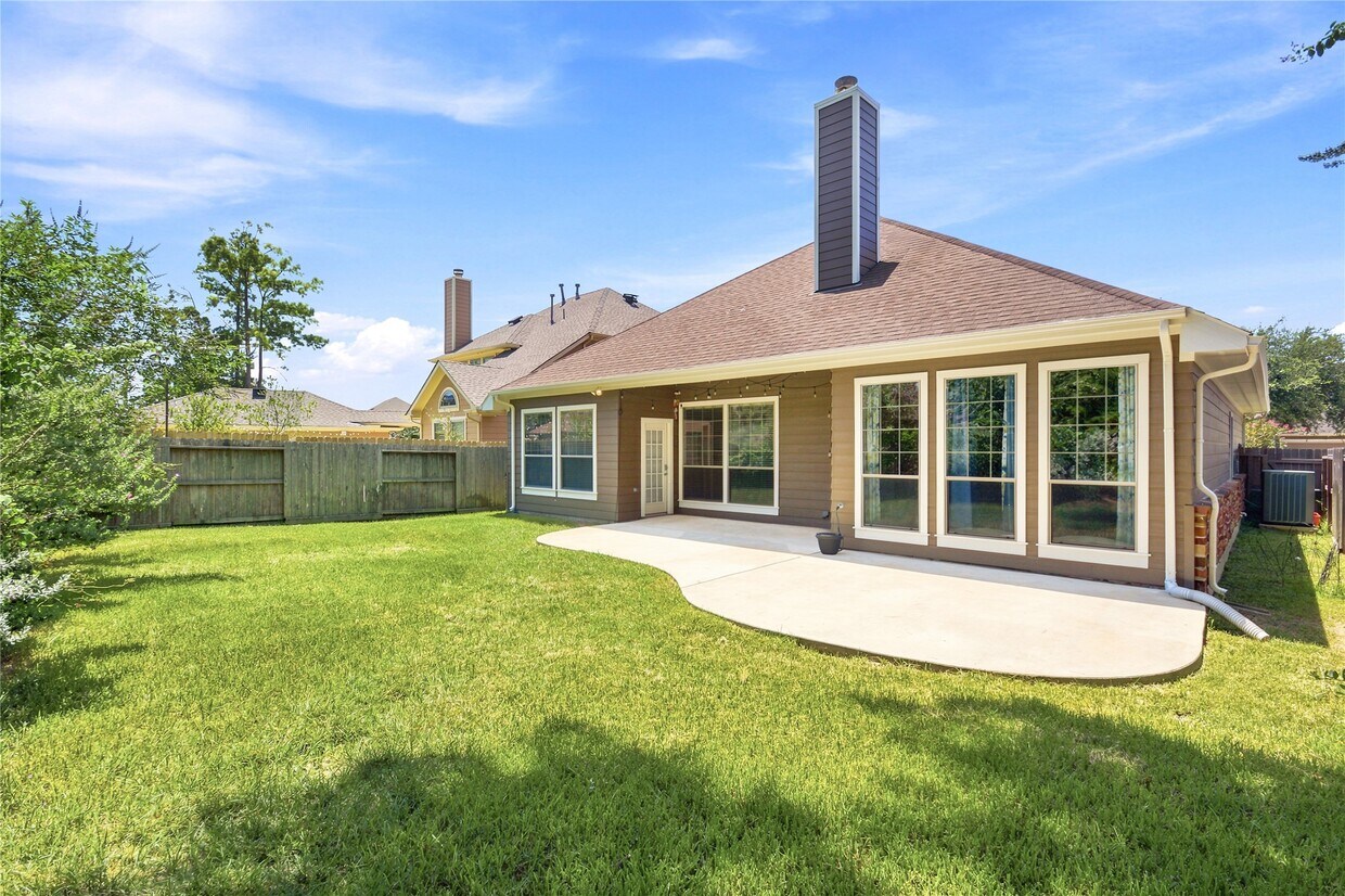 Foto del edificio - 13614 Indigo Spires Dr