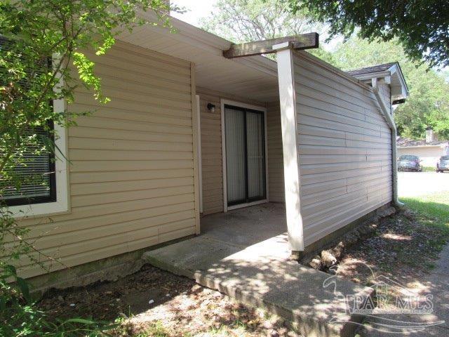 Primary Photo - 6332 W Fairfield Dr