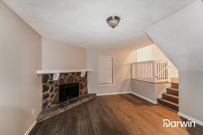 Building Photo - 1095 Forest East Dr, Stone Mountain, GA 30088