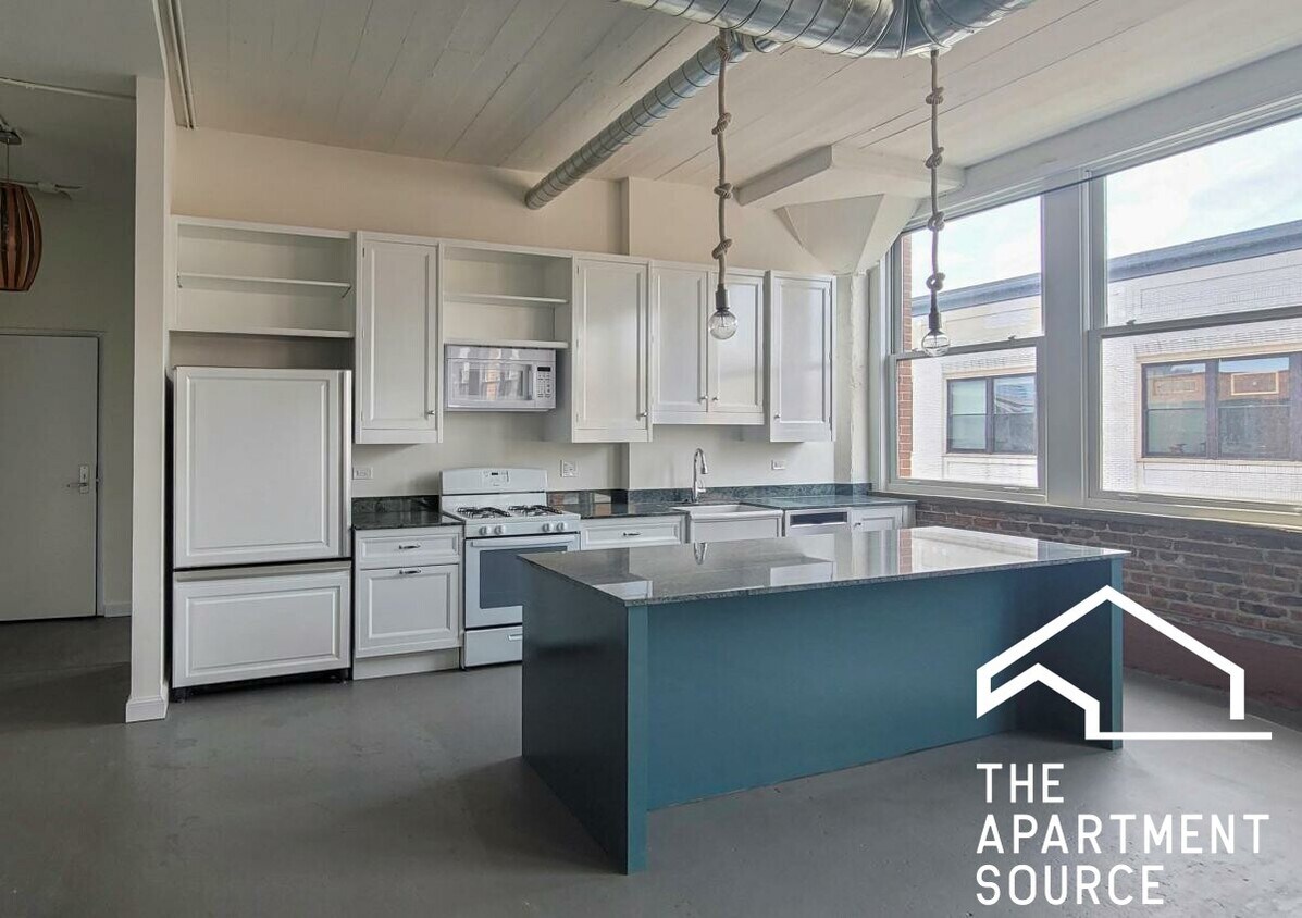 Foto principal - 2255 S Michigan Ave
