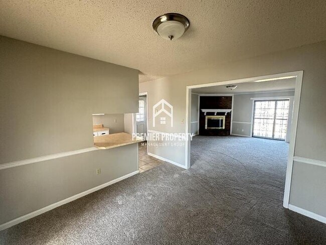 Foto del edificio - 6578 Chauncey