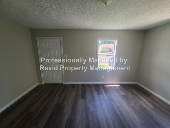 Photo - SECTION 8 ACCEPTED House