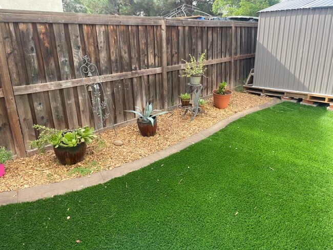 Foto del edificio - 29014 Misty Point Ln