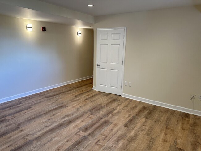 Foto del edificio - 1800 28th St SE