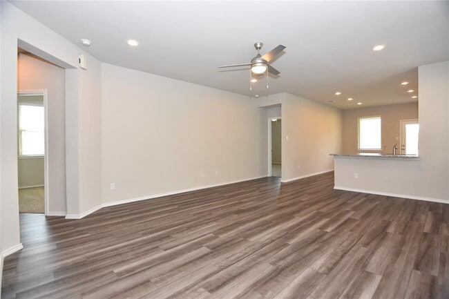 Building Photo - 9303 Colonial Bent Pl