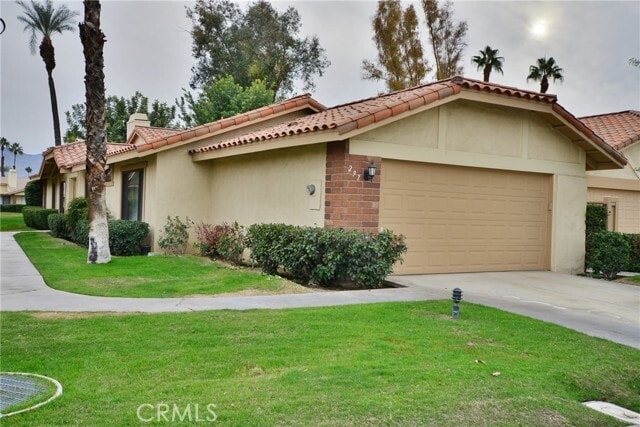 Building Photo - 297 San Remo St