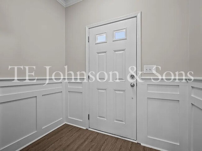 Photo - Wonderful location waiting for you House