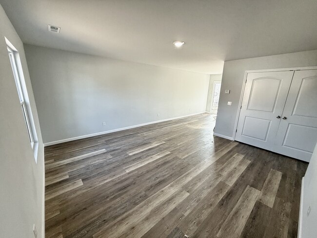 Building Photo - 416 N Mansion St