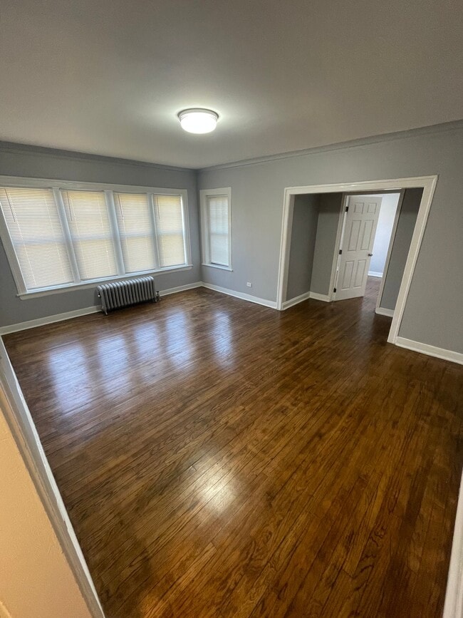 Photo - 543 E 80th St Apartment