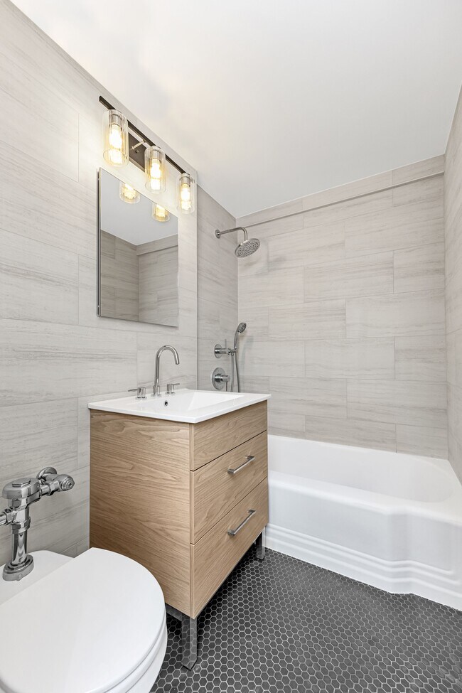 Foto del edificio - 140 E 56th St