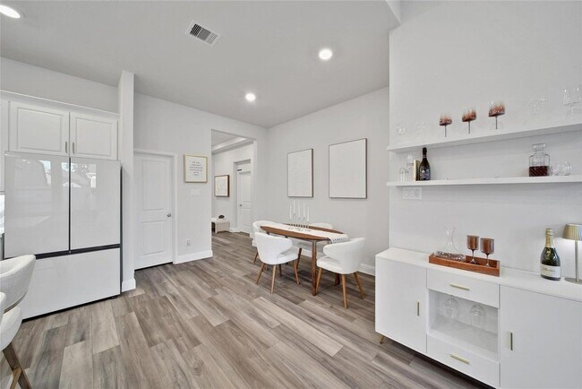 Foto del edificio - 21451 Llano Grande Blvd