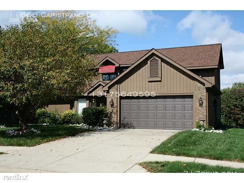 3-4 Bedroom Waterfront; Ground Floor Master - 3-4 Bedroom  Waterfront; Ground Floor Master