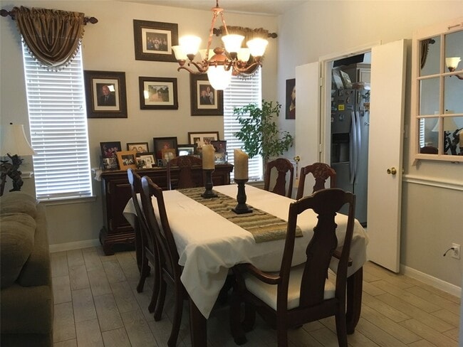 Foto del edificio - 17206 Stonebridge Trail
