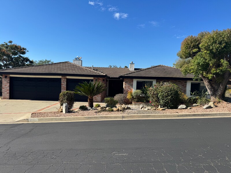 Foto principal - 1824 Queens Way