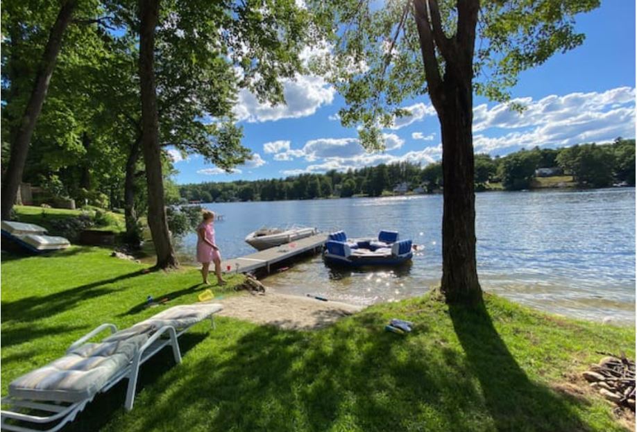 ~60 pies de frente al mar con playa - 30 Klondike Rd