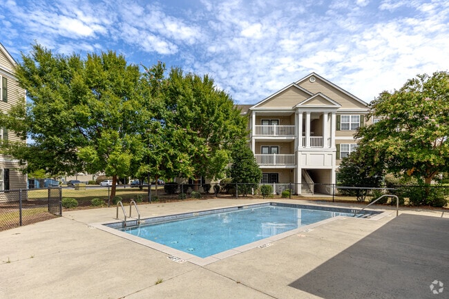 Community Pool - Somersett Acres