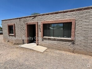 Building Photo - 3648 E Blacklidge Dr