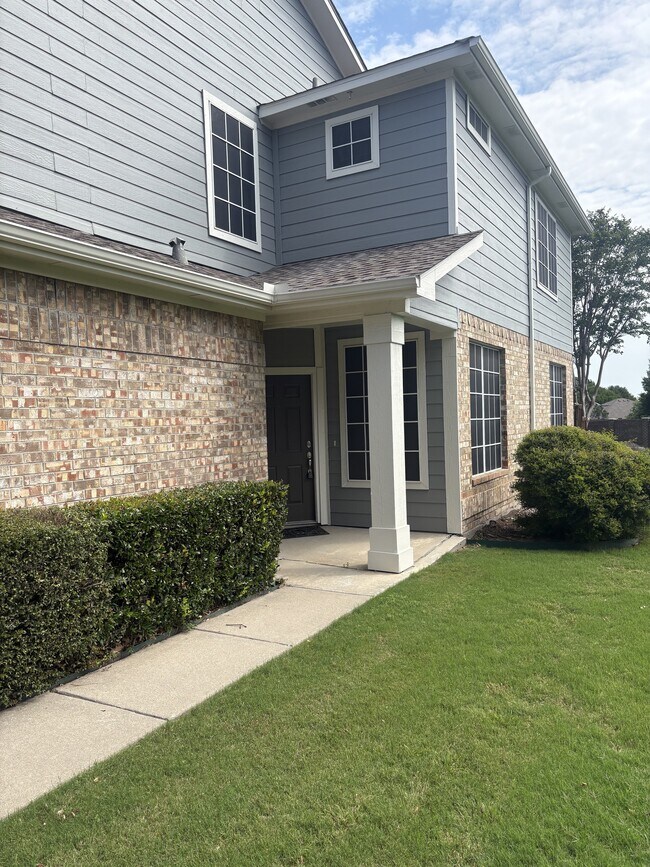 Foto del edificio - 9836 Cambria Court