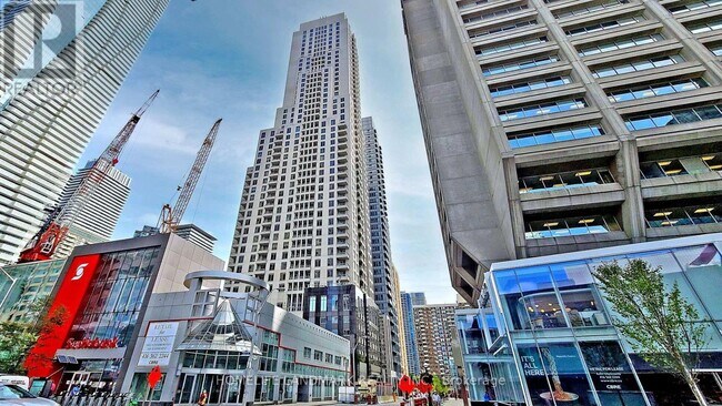 Photo du bâtiment - 35 Balmuto St