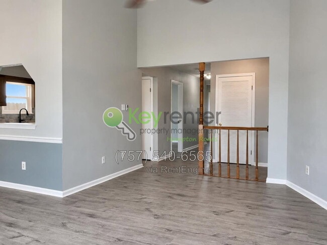 Building Photo - 1764 Bernstein Dr