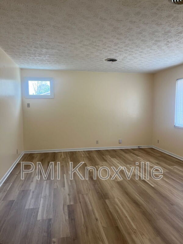 Foto del edificio - 6513 W Garwood Cir